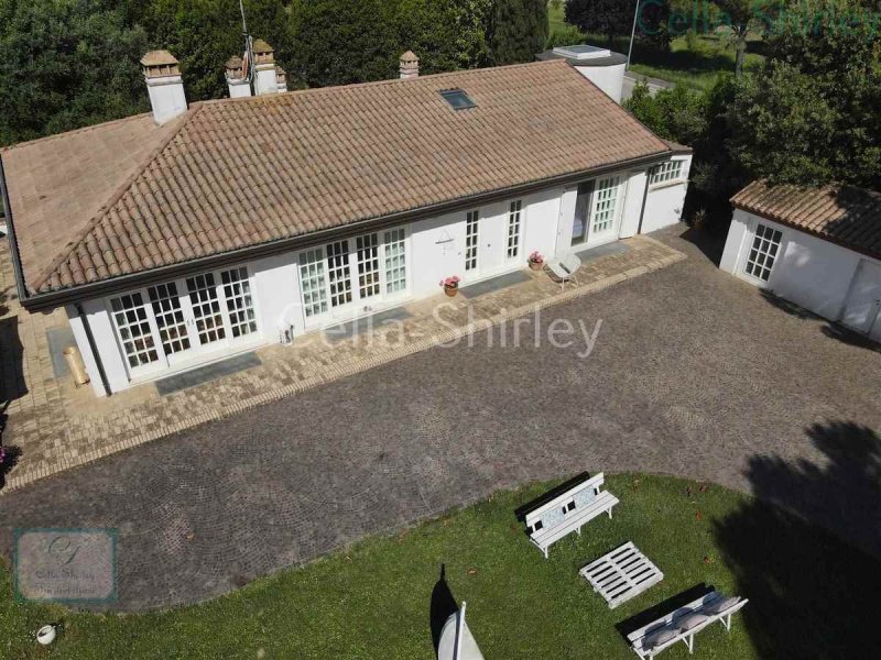 Villa in Civitanova Marche