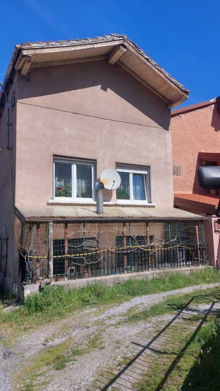 苏萨半独立房屋