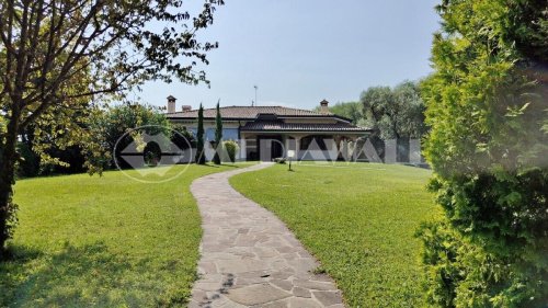 Villa in Azzano Decimo