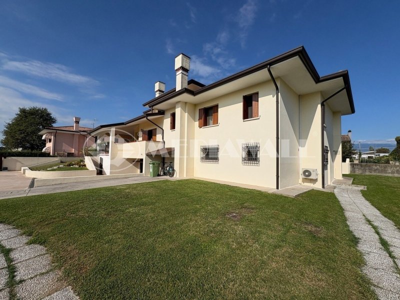 Villa in Pordenone