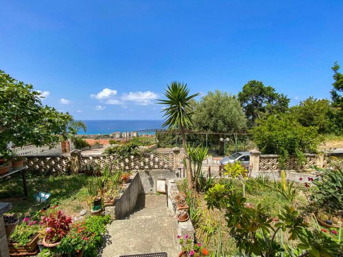 Квартира в Фальконара-Альбанесе