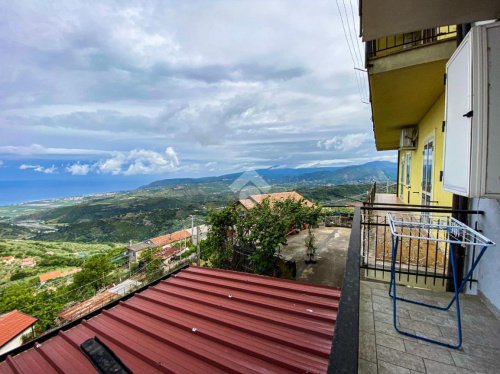 Wohnung in Nocera Terinese