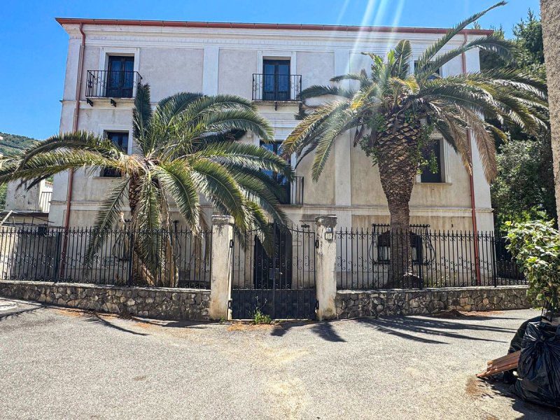 Квартира в Лонгобарди