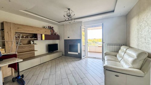 隆戈巴尔迪公寓