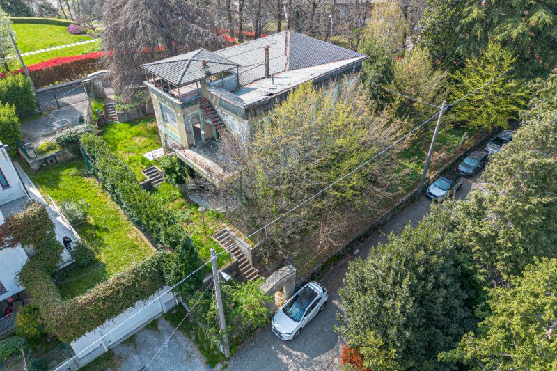 Villa a Inverigo