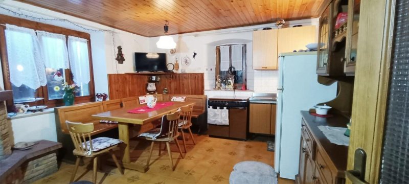 里戈拉托半独立房屋