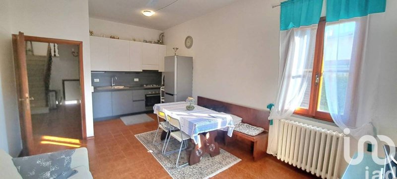 芬奇半独立房屋