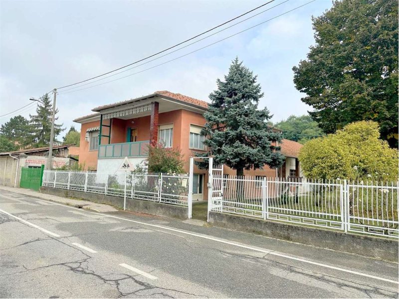 Вилла в Франкавилла-Бизио