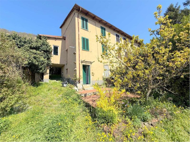 Особняк в Боргетто-ди-Борбера