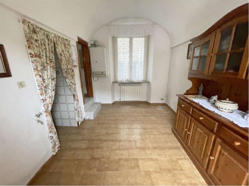 诺维利古雷公寓