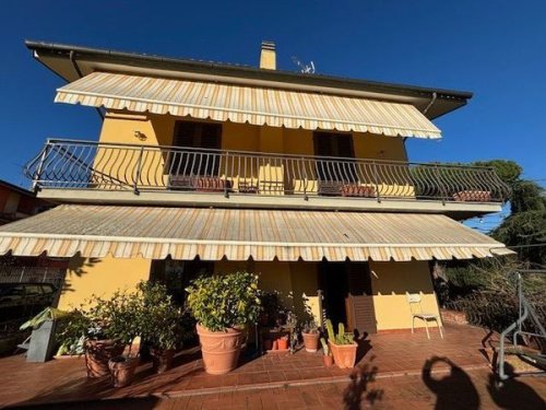 Villa a Buggiano