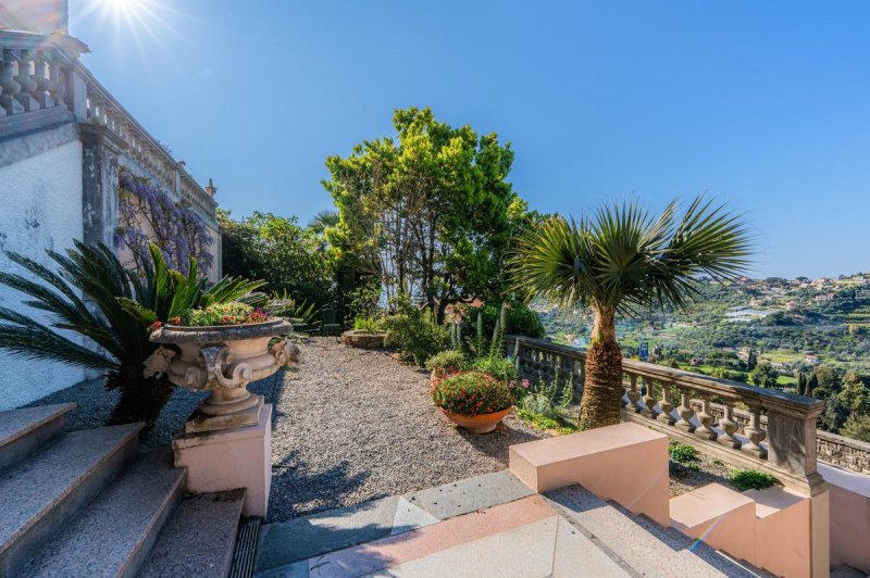 Villa in Sanremo