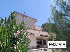 Особняк в Кальтаниссетта