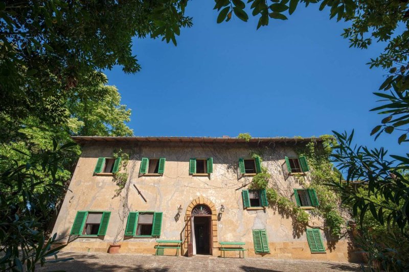 Villa a Volterra