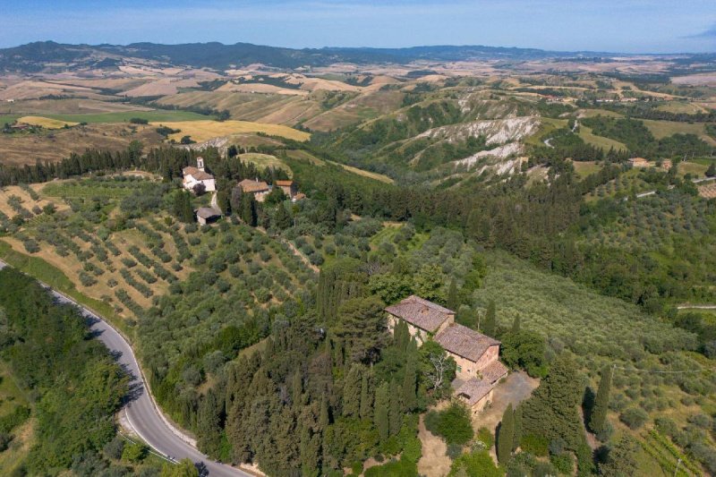 Villa a Volterra