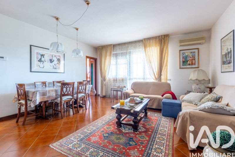 Apartamento em Pontedera