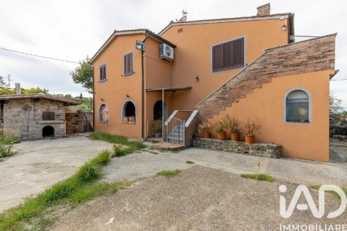 Lägenhet i Casciana Terme Lari