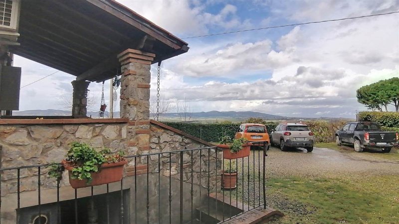 Appartement à Santa Luce