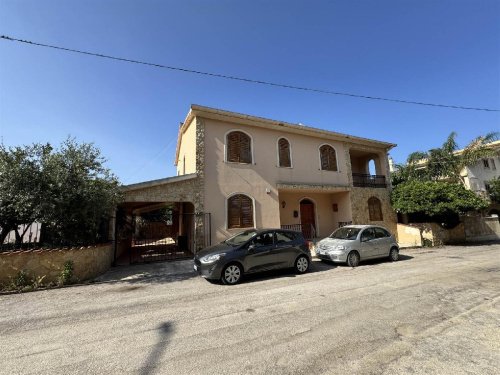 Casa indipendente a Custonaci