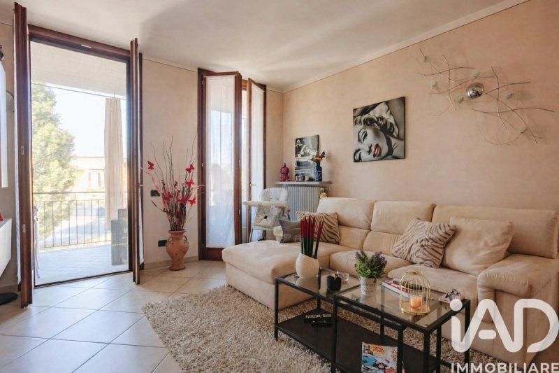 Apartment in Adro