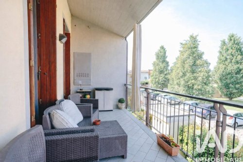 Apartment in Adro