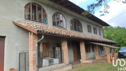 Сельский дом в Граццано-Бадольо