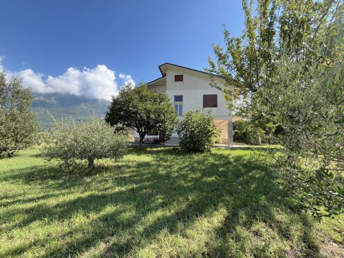 Villa in Alvito