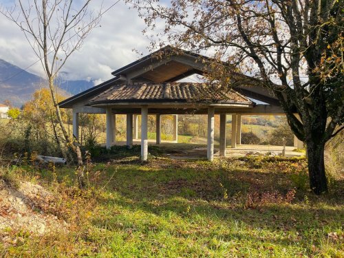 Vrijstaande woning in Alvito