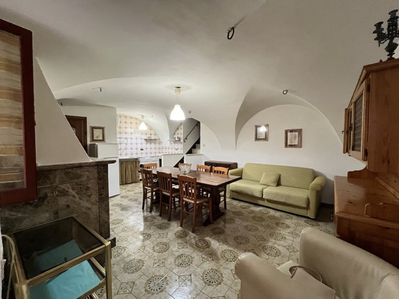 Eigenständiges Appartement in Alvito