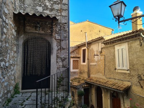 Однокомнатная квартира в Сан-Донато-Валь-ди-Комино