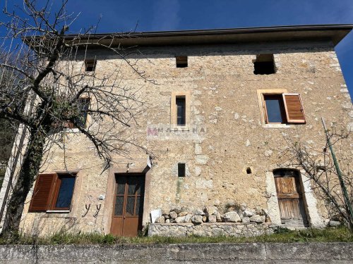 Ferme à Alvito