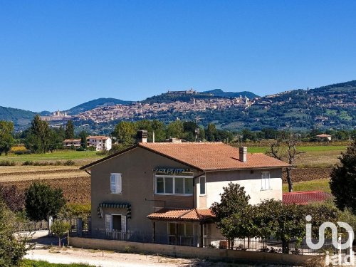 阿西西独栋房屋