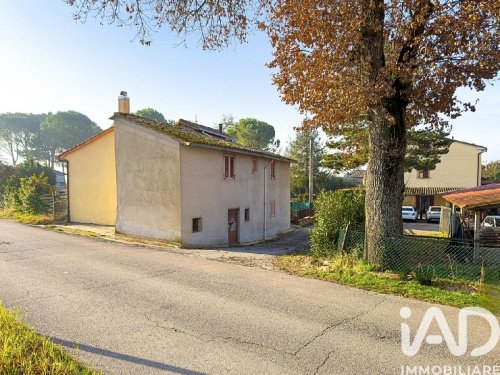 Detached house in Assisi