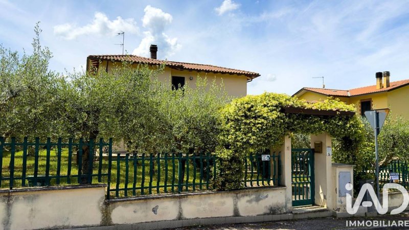 Casa indipendente a Assisi