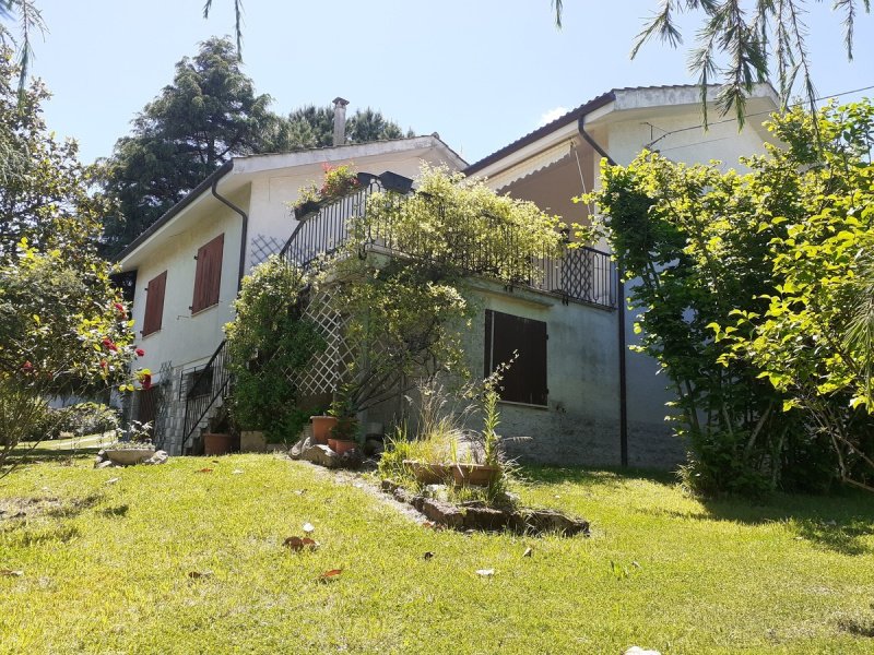 Casa independiente en Cingoli
