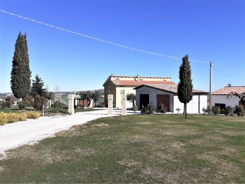 钦戈利乡间房屋