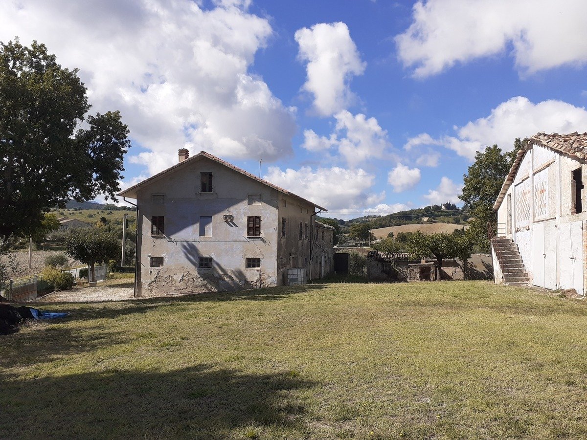 4 bedrooms country house, 700 m² Cingoli, Macerata (province) photo 5
