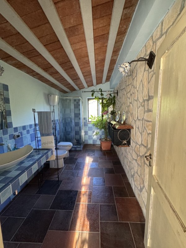 Hus på landet i Montagnareale