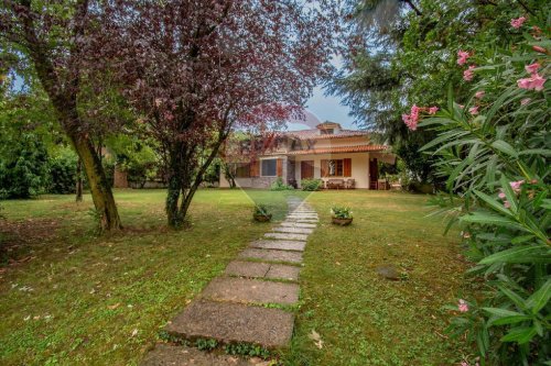 Villa i Calvagese della Riviera