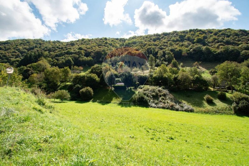 Building plot in Polaveno