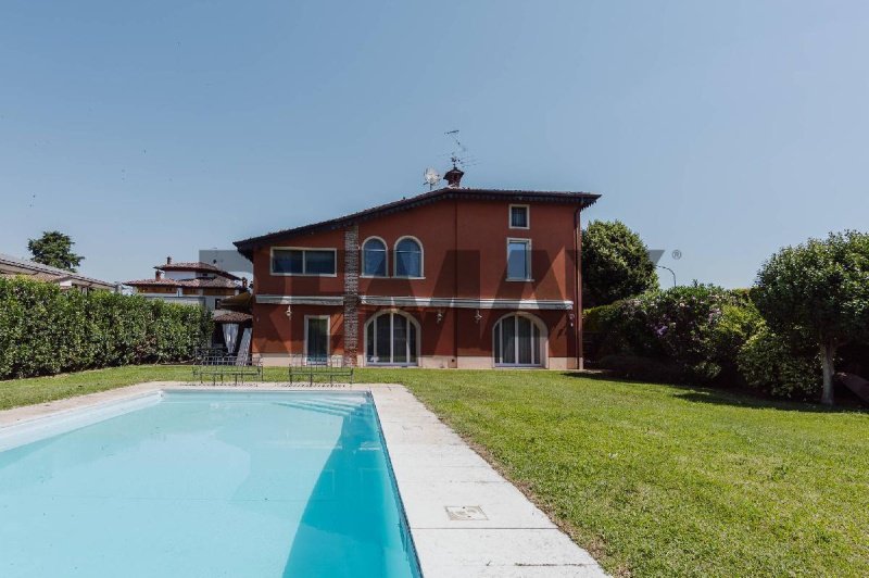 Villa à Bagnolo Mella