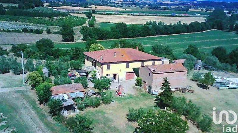 Country house in Chianciano Terme