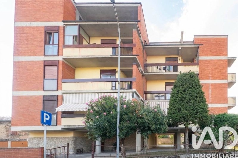 Apartamento em Sinalunga