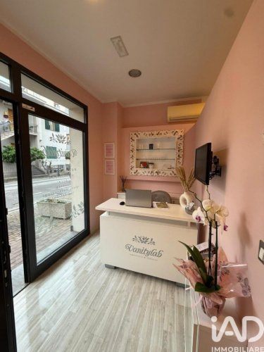 Commercial property in Lastra a Signa