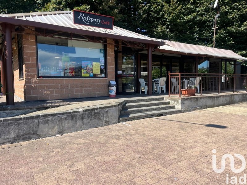 Edifício comercial em San Benigno Canavese