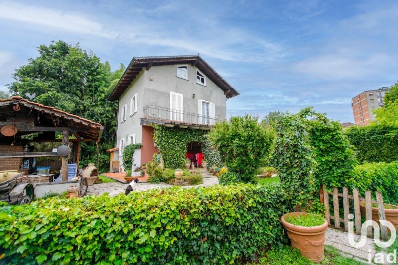 Moradia em Montanaro