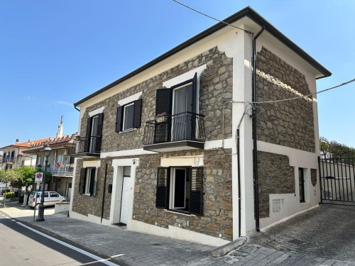 普里尼亚诺奇伦托别墅