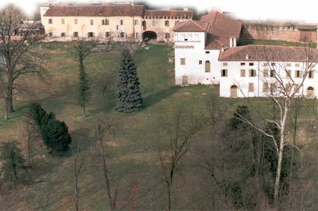 Casa histórica em Concamarise