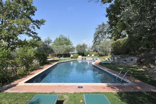 Квартира в Гайоле-ин-Кьянти