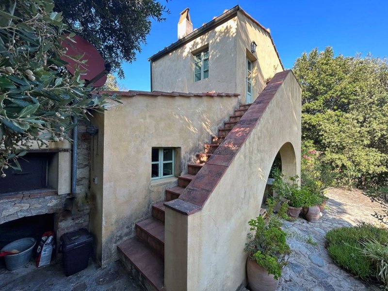 Casa di campagna a Portoferraio